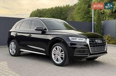 Внедорожник / Кроссовер Audi Q5 2020 в 