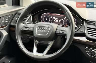 Внедорожник / Кроссовер Audi Q5 2020 в 