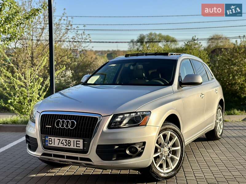 Внедорожник / Кроссовер Audi Q5 2010 в Виннице