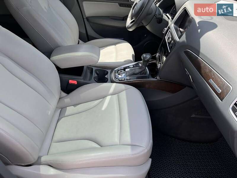 Позашляховик / Кросовер Audi Q5 2014 в Львові