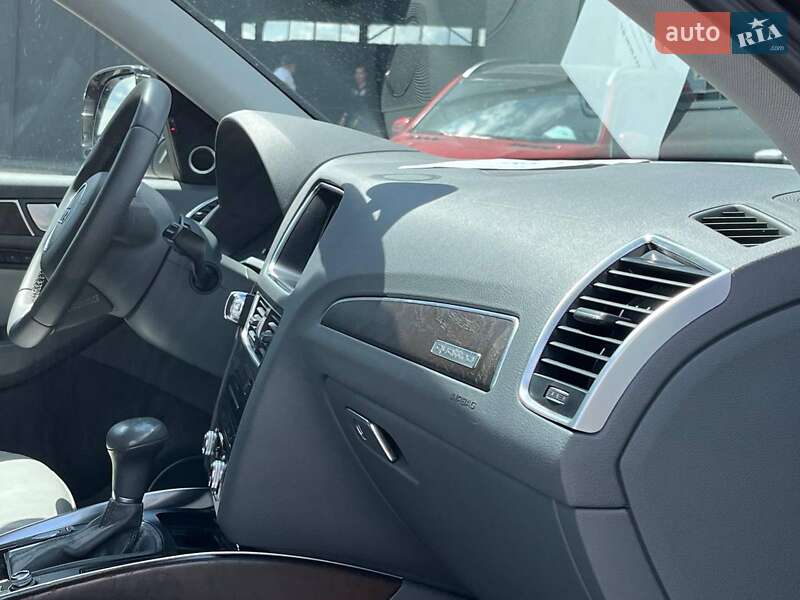 Позашляховик / Кросовер Audi Q5 2014 в Львові