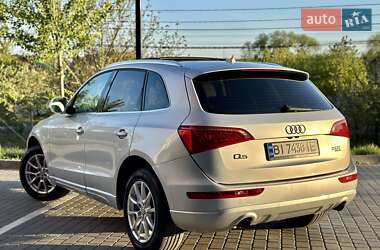 Внедорожник / Кроссовер Audi Q5 2010 в 