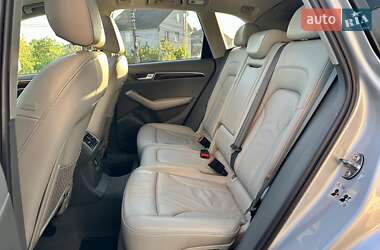 Внедорожник / Кроссовер Audi Q5 2010 в 