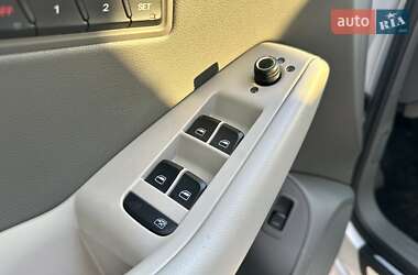 Внедорожник / Кроссовер Audi Q5 2010 в 