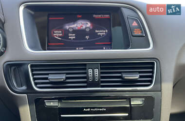Внедорожник / Кроссовер Audi Q5 2015 в 