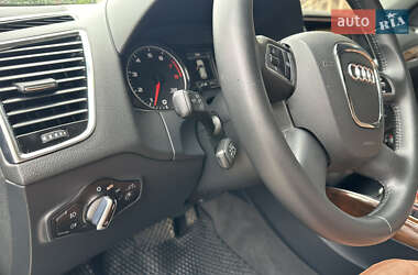 Внедорожник / Кроссовер Audi Q5 2010 в 