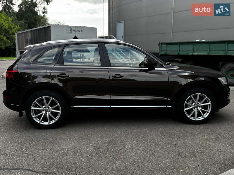 Внедорожник / Кроссовер Audi Q5 2013 в Киеве