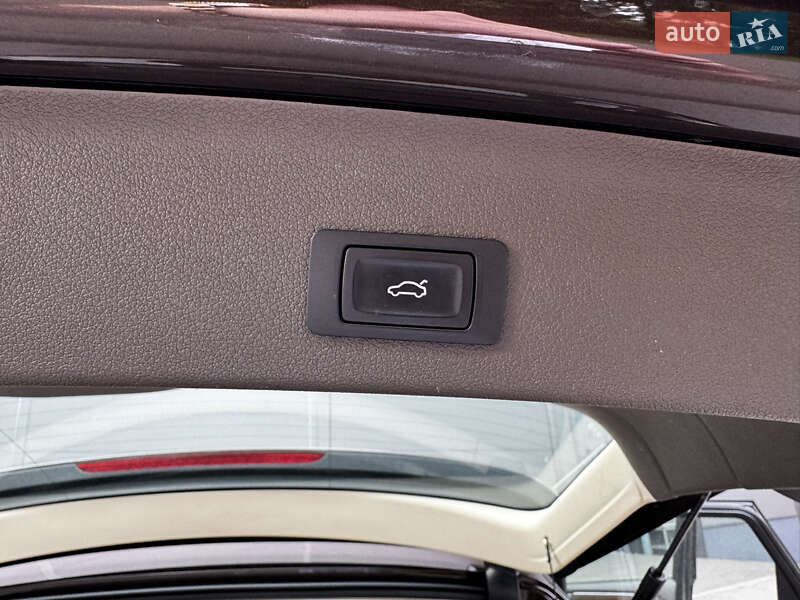 Внедорожник / Кроссовер Audi Q5 2013 в Киеве