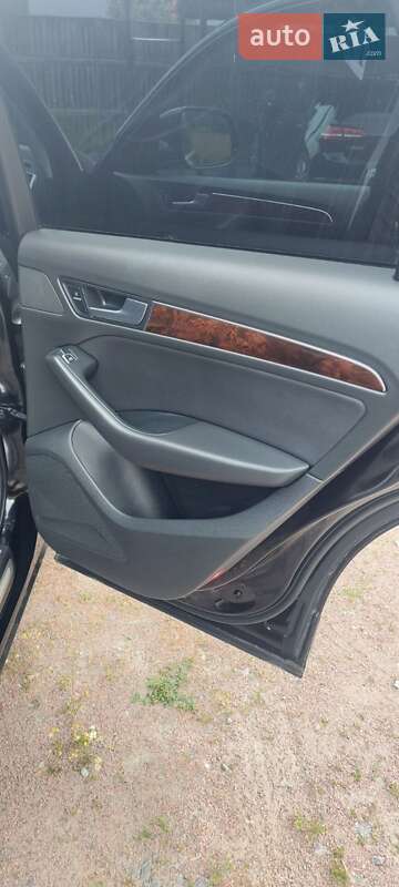 Внедорожник / Кроссовер Audi Q5 2015 в Виннице