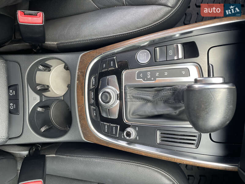 Внедорожник / Кроссовер Audi Q5 2012 в Луцке
