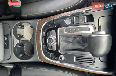 Внедорожник / Кроссовер Audi Q5 2012 в 