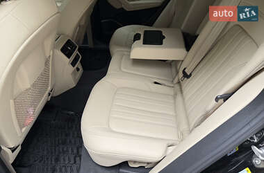 Внедорожник / Кроссовер Audi Q5 2022 в 