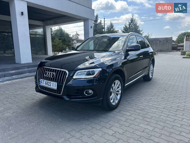 Внедорожник / Кроссовер Audi Q5 2016 в 