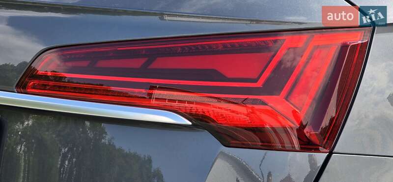 Внедорожник / Кроссовер Audi Q5 2023 в Луцке
