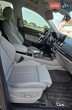 Внедорожник / Кроссовер Audi Q5 2023 в 