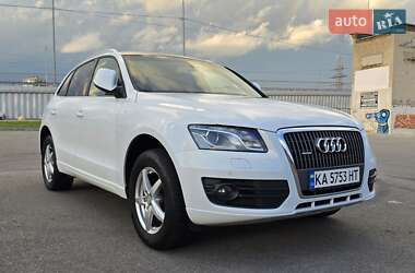 Внедорожник / Кроссовер Audi Q5 2011 в 