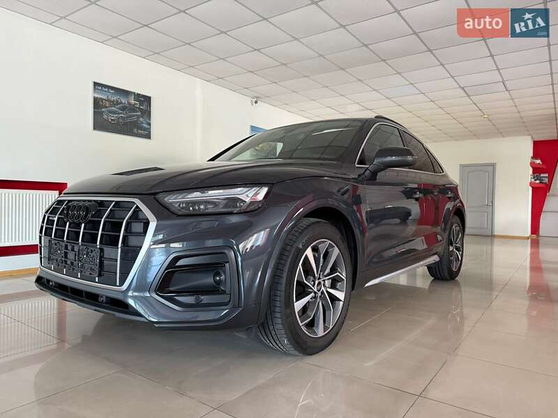 Внедорожник / Кроссовер Audi Q5 2022 в Черкассах