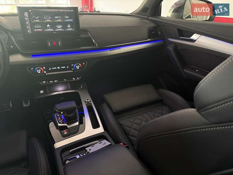Внедорожник / Кроссовер Audi Q5 2022 в Черкассах