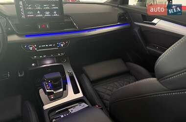 Внедорожник / Кроссовер Audi Q5 2022 в 