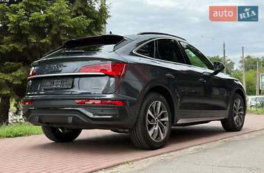 Внедорожник / Кроссовер Audi Q5 2022 в 
