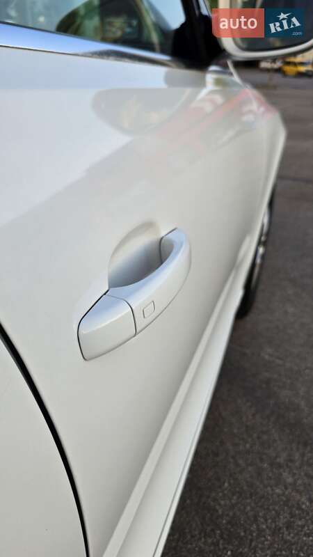 Внедорожник / Кроссовер Audi Q5 2011 в Киеве