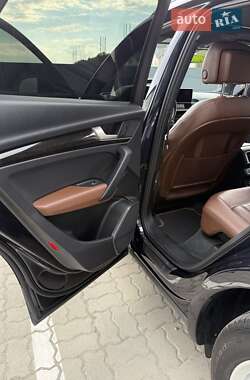 Внедорожник / Кроссовер Audi Q5 2018 в 