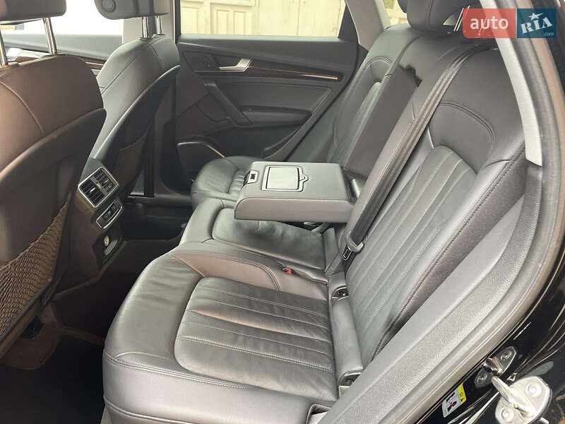 Внедорожник / Кроссовер Audi Q5 2018 в Коломые