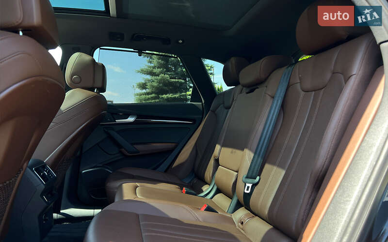 Внедорожник / Кроссовер Audi Q5 2018 в Львове
