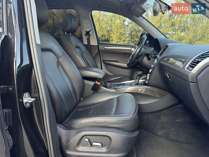 Внедорожник / Кроссовер Audi Q5 2013 в Ужгороде