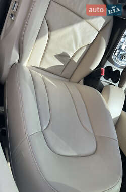 Позашляховик / Кросовер Audi Q5 2013 в 