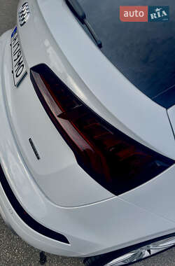 Внедорожник / Кроссовер Audi Q5 2020 в 