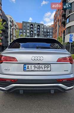 Внедорожник / Кроссовер Audi Q5 2022 в 