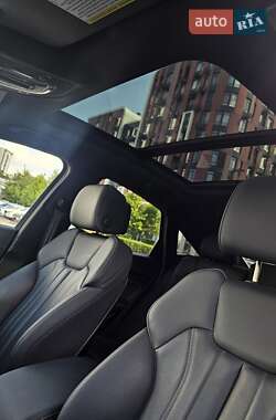 Внедорожник / Кроссовер Audi Q5 2022 в 