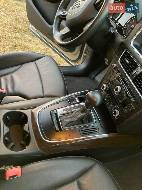 Внедорожник / Кроссовер Audi Q5 2012 в Львове