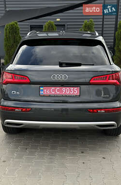 Внедорожник / Кроссовер Audi Q5 2019 в 