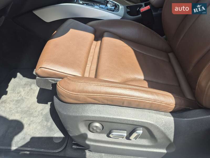 Позашляховик / Кросовер Audi Q5 2017 в Луцьку