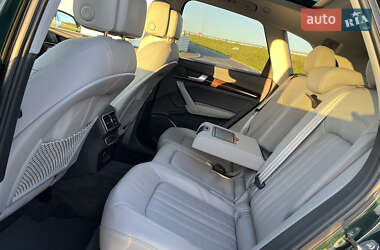 Внедорожник / Кроссовер Audi Q5 2017 в 