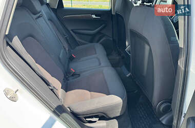 Внедорожник / Кроссовер Audi Q5 2012 в 