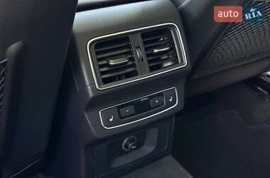 Внедорожник / Кроссовер Audi Q5 2018 в 