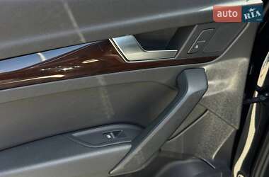 Внедорожник / Кроссовер Audi Q5 2018 в 