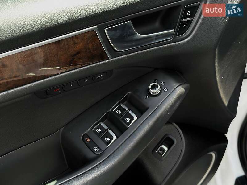 Внедорожник / Кроссовер Audi Q5 2015 в Луцке