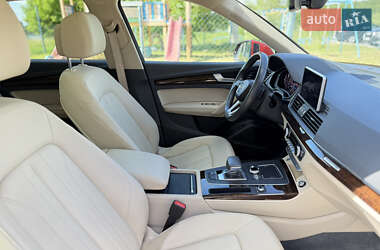 Внедорожник / Кроссовер Audi Q5 2019 в 