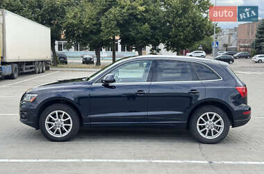 Внедорожник / Кроссовер Audi Q5 2011 в 