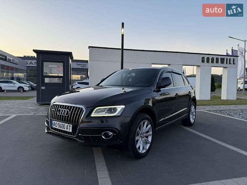 Внедорожник / Кроссовер Audi Q5 2014 в Мукачево