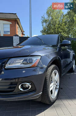 Внедорожник / Кроссовер Audi Q5 2016 в 