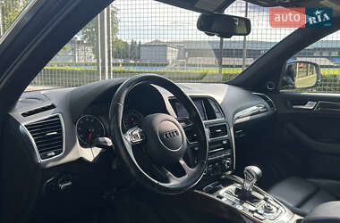 Внедорожник / Кроссовер Audi Q5 2016 в 