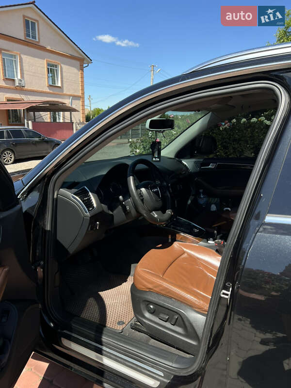 Позашляховик / Кросовер Audi Q5 2009 в Тростянці