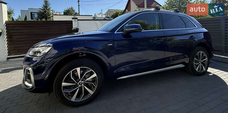 Внедорожник / Кроссовер Audi Q5 2023 в Львове