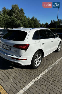 Внедорожник / Кроссовер Audi Q5 2016 в 