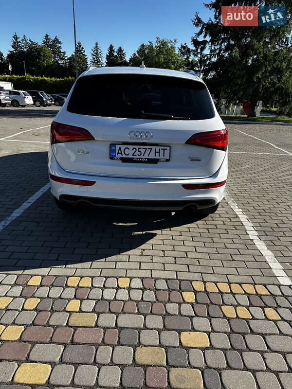 Внедорожник / Кроссовер Audi Q5 2016 в Луцке